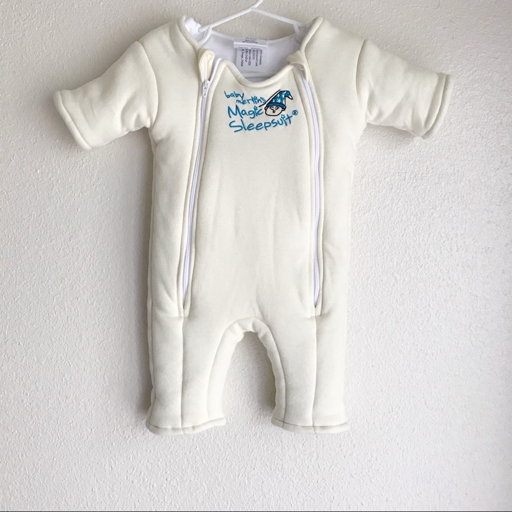 BABY MERLIN MAGIC SLEEPSUIT | Cream 3-6months